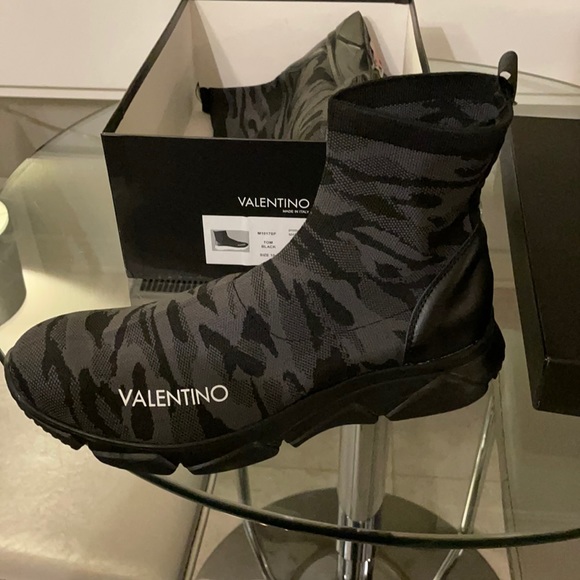 SOLD- Valentino shoes size 43 - Picture 1 of 11